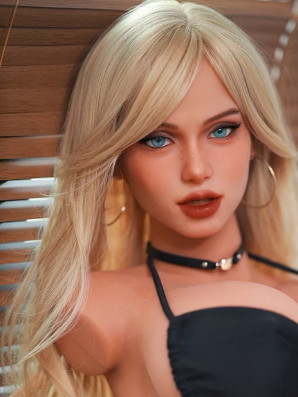 l-join-19-5-kg-gercekci-ger-7782_1 L-Join 19.5 Kg Gerçekçi Gerçekçi Göğüslü TPE Kadın Yarım Vücut Manken - Görsel 1