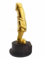 Dick Of The Year – Esprili Masaüstü Ödül Heykeli Model 2 - Görsel 4